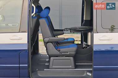 Минивэн Volkswagen Multivan 2005 в 