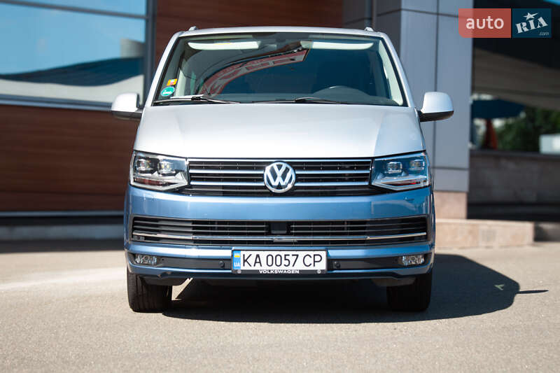 Мінівен Volkswagen Multivan 2017 в Києві