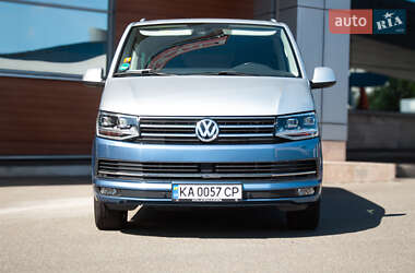 Минивэн Volkswagen Multivan 2017 в 