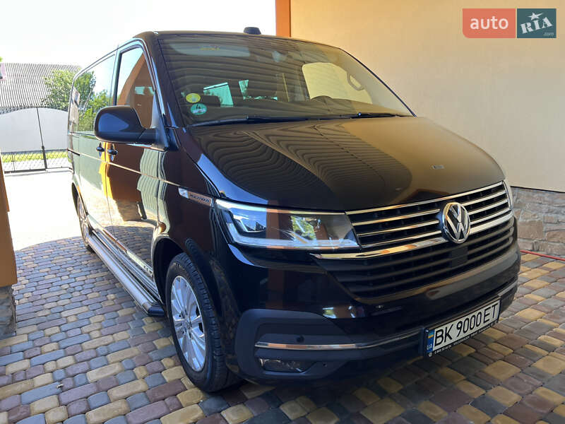 Минивэн Volkswagen Multivan 2021 в Костополе