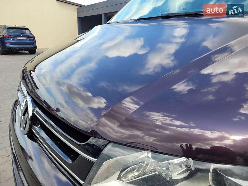 Мінівен Volkswagen Multivan 2014 в Луцьку