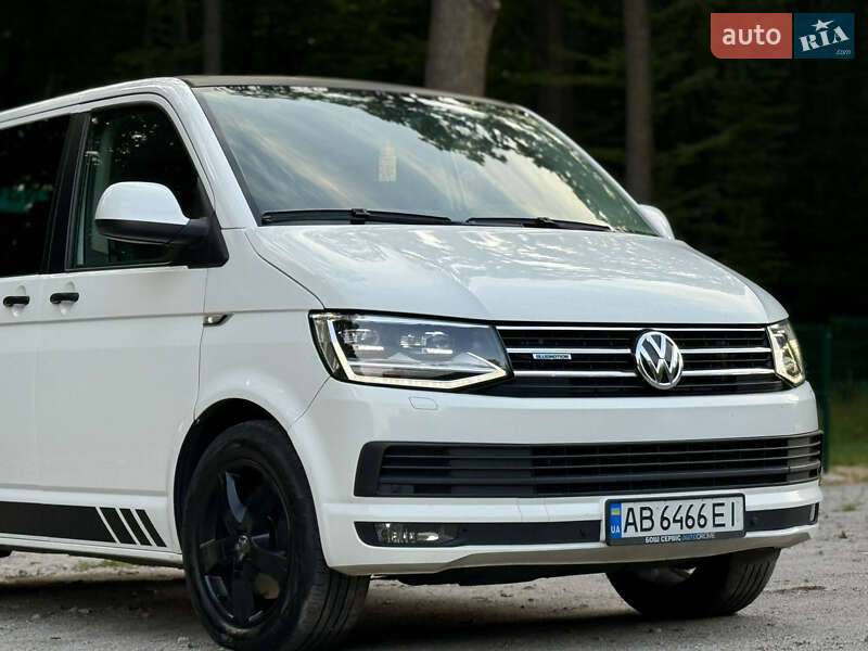 Минивэн Volkswagen Multivan 2011 в Хмельницком