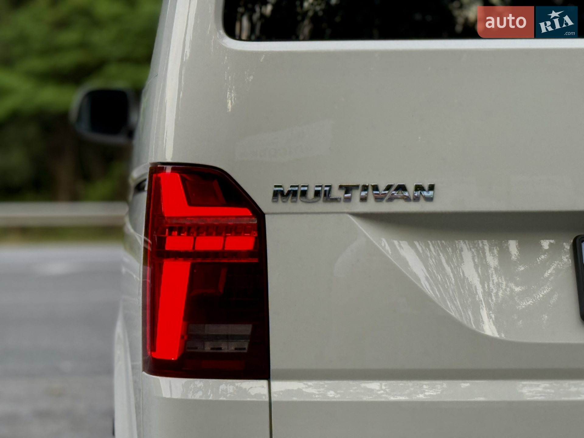 2011 Volkswagen Multivan - мініатюра 29
