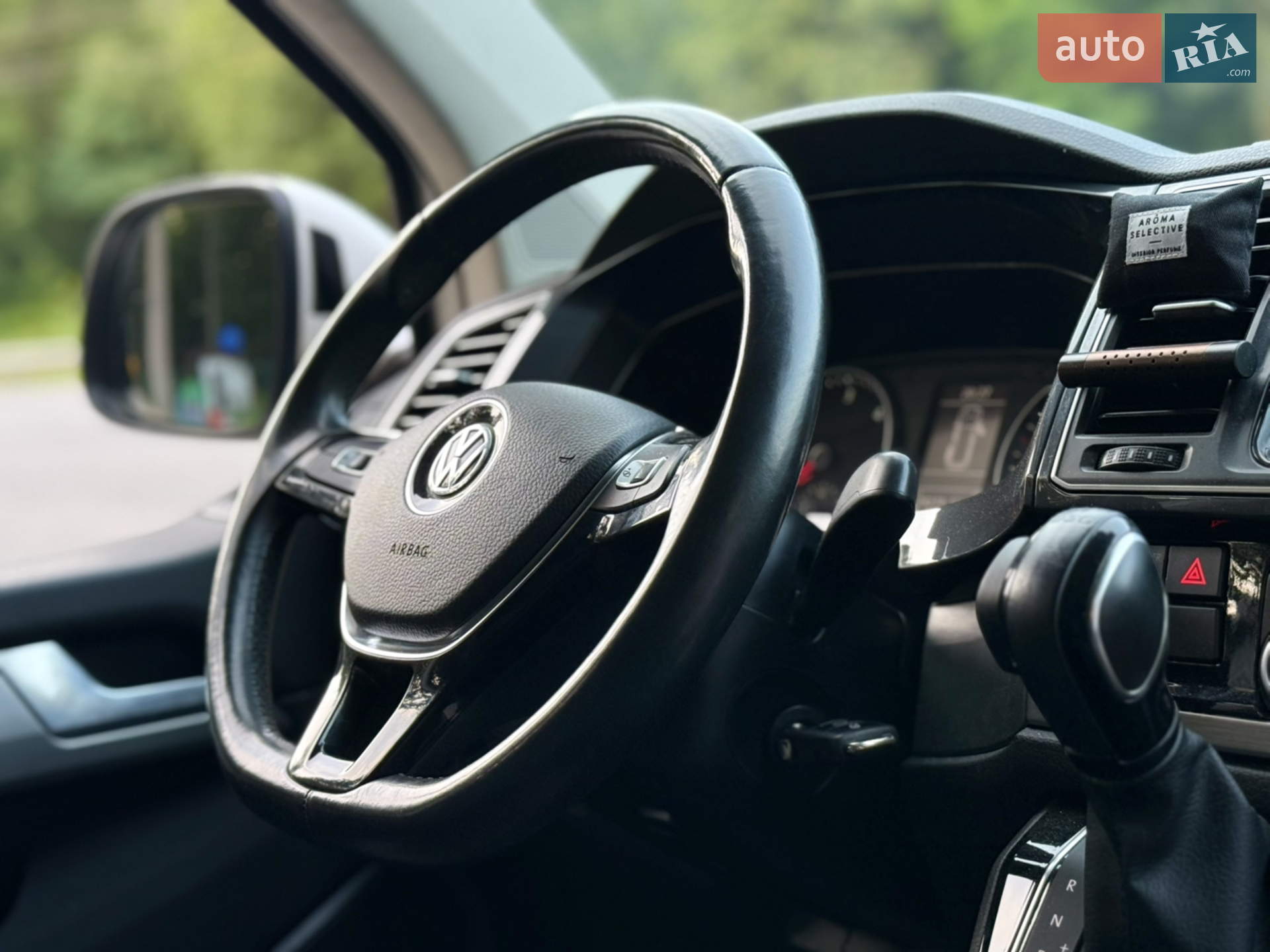 2011 Volkswagen Multivan - мініатюра 47