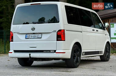 Минивэн Volkswagen Multivan 2011 в 