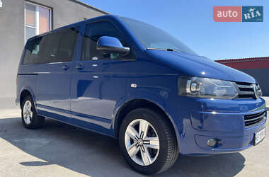 Минивэн Volkswagen Multivan 2010 в 