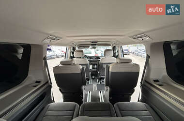 Минивэн Volkswagen Multivan 2023 в 