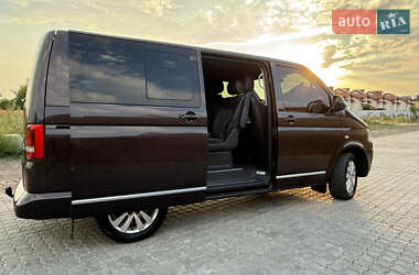Минивэн Volkswagen Multivan 2015 в 