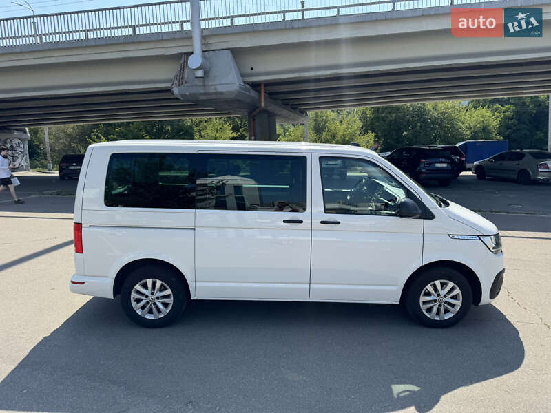 Мінівен Volkswagen Multivan 2020 в Києві