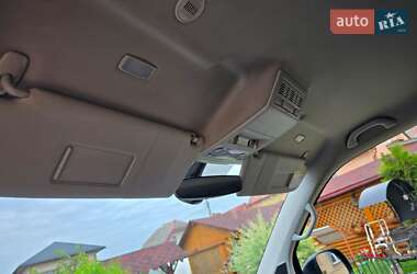 Минивэн Volkswagen Multivan 2016 в 