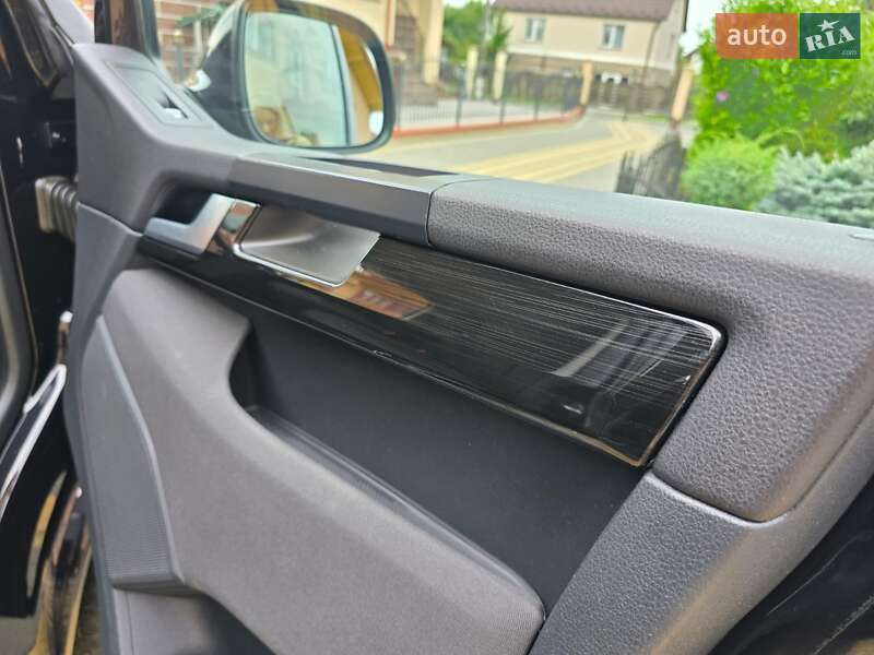 Минивэн Volkswagen Multivan 2016 в Ковеле