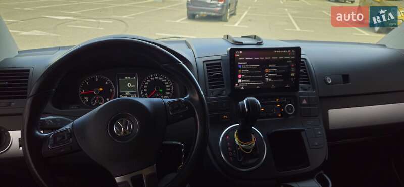Минивэн Volkswagen Multivan 2013 в Киеве