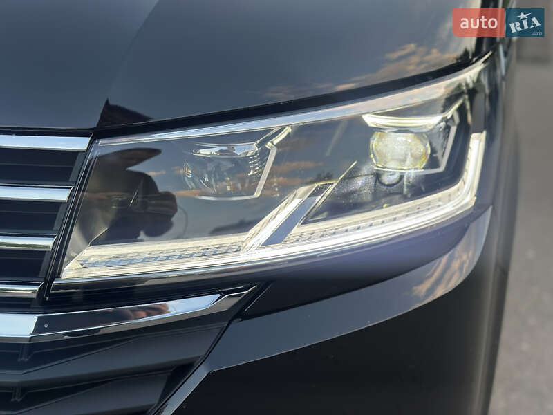 Мінівен Volkswagen Multivan 2024 в Києві