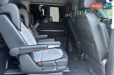 Минивэн Volkswagen Multivan 2024 в 