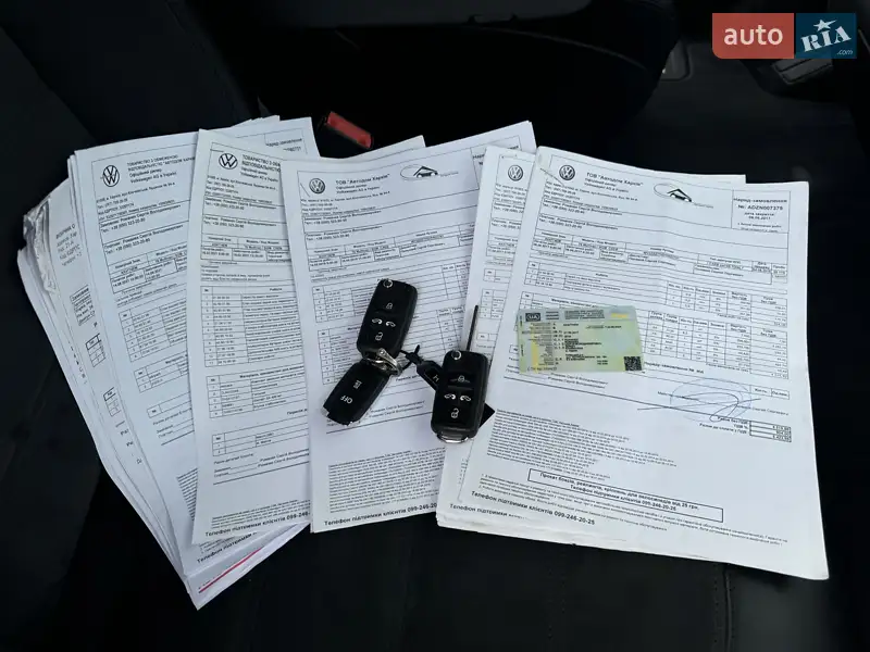 Минивэн Volkswagen Multivan 2016 в Ровно документ