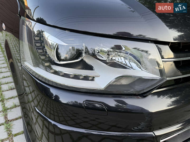 Минивэн Volkswagen Multivan 2015 в Броварах