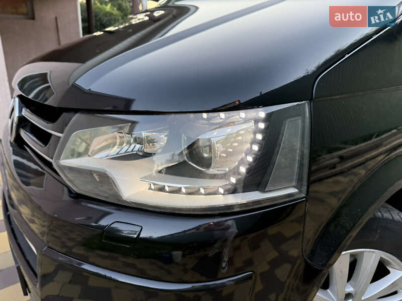 Минивэн Volkswagen Multivan 2015 в Броварах