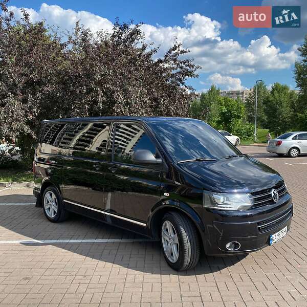 Минивэн Volkswagen Multivan 2011 в Киеве