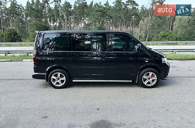 Минивэн Volkswagen Multivan 2006 в 