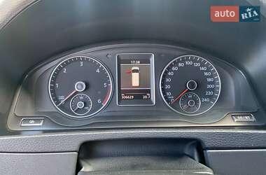 Минивэн Volkswagen Multivan 2011 в 
