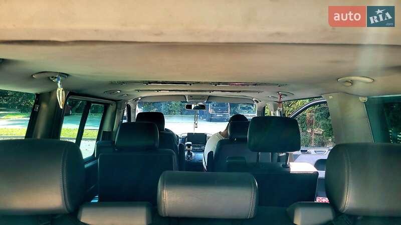 Минивэн Volkswagen Multivan 2006 в Киеве