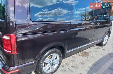 Минивэн Volkswagen Multivan 2016 в 