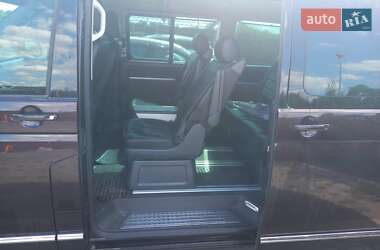 Минивэн Volkswagen Multivan 2016 в 