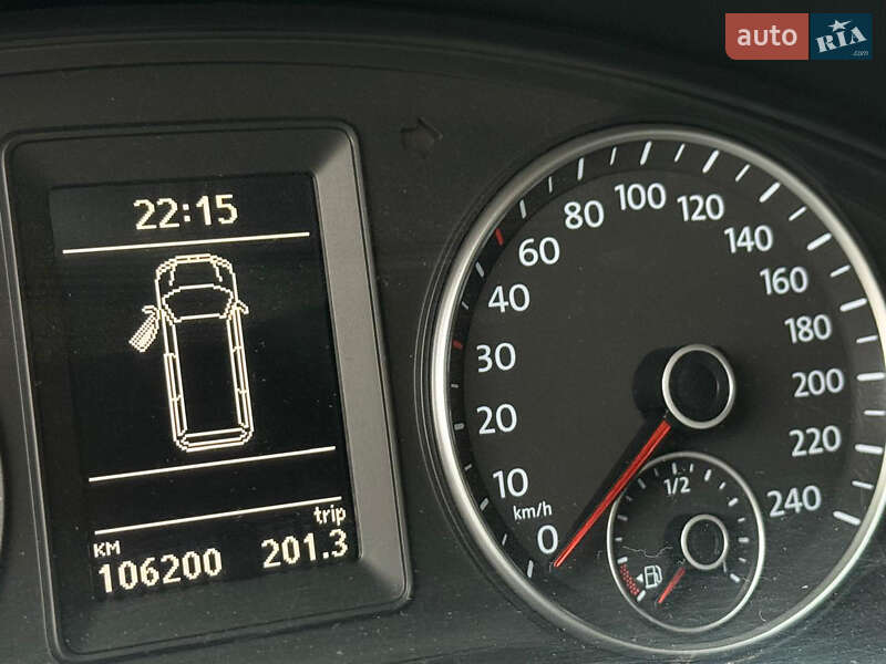 Минивэн Volkswagen Multivan 2011 в Ровно