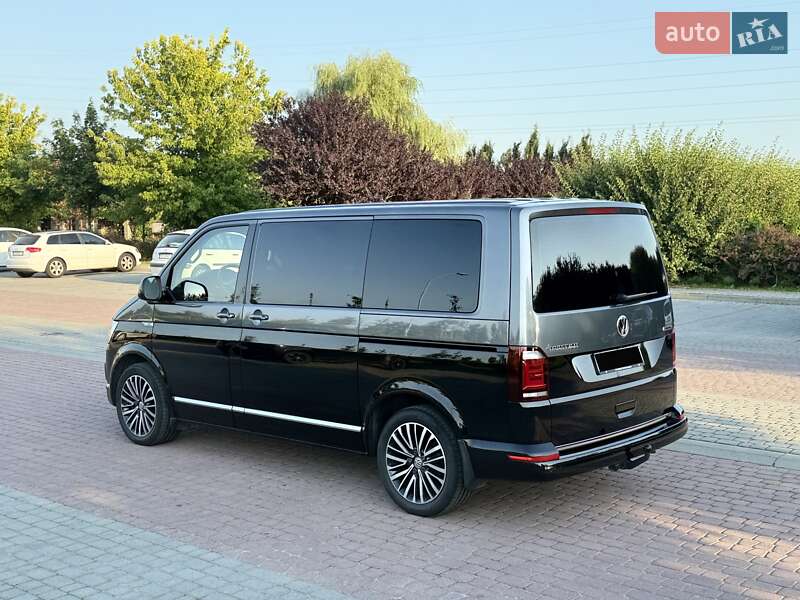 Минивэн Volkswagen Multivan 2018 в Львове