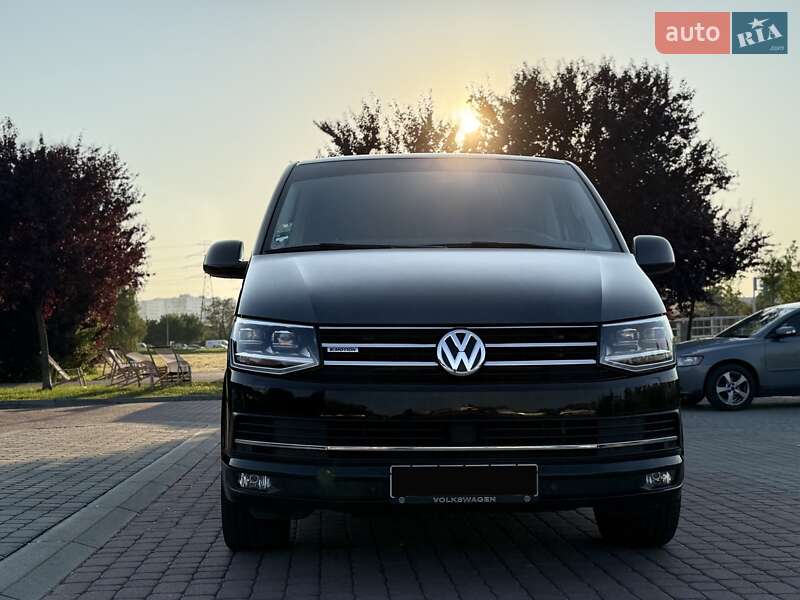 Минивэн Volkswagen Multivan 2018 в Львове