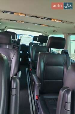 Минивэн Volkswagen Multivan 2012 в 