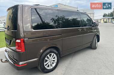 Минивэн Volkswagen Multivan 2017 в 