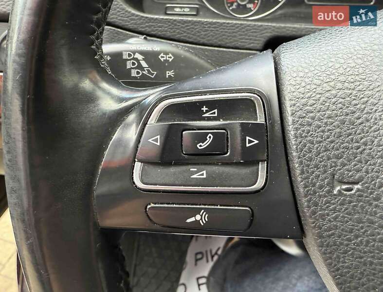 Минивэн Volkswagen Multivan 2014 в Львове