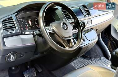 Минивэн Volkswagen Multivan 2016 в 