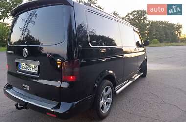Минивэн Volkswagen Multivan 2004 в 