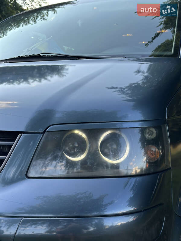 Минивэн Volkswagen Multivan 2008 в Киеве