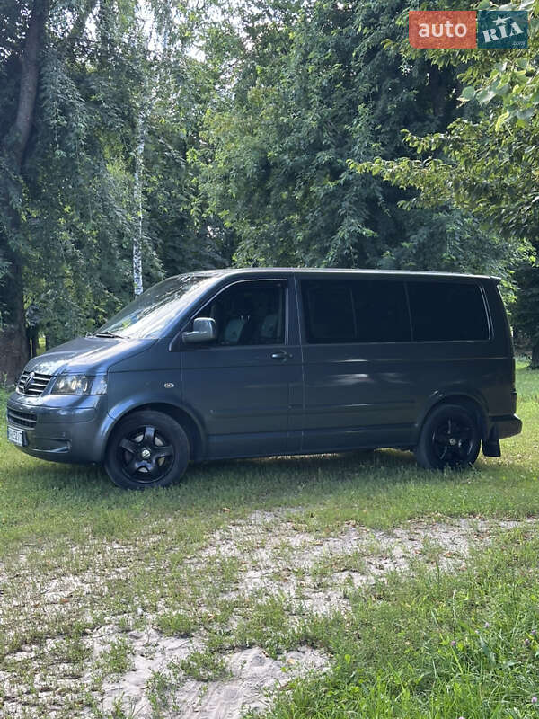 Минивэн Volkswagen Multivan 2008 в Киеве
