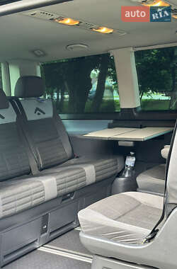 Минивэн Volkswagen Multivan 2008 в 