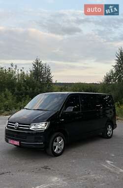 Минивэн Volkswagen Multivan 2019 в 