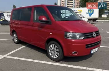 Минивэн Volkswagen Multivan 2012 в 