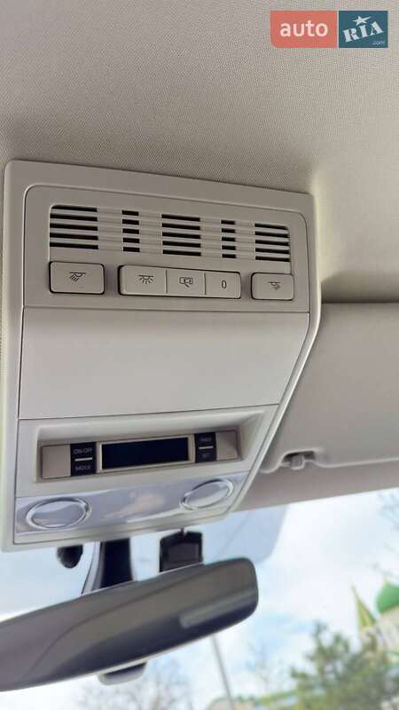 Минивэн Volkswagen Multivan 2018 в Измаиле фото 17 Минивэн Volkswagen Multivan 2018 в Измаиле