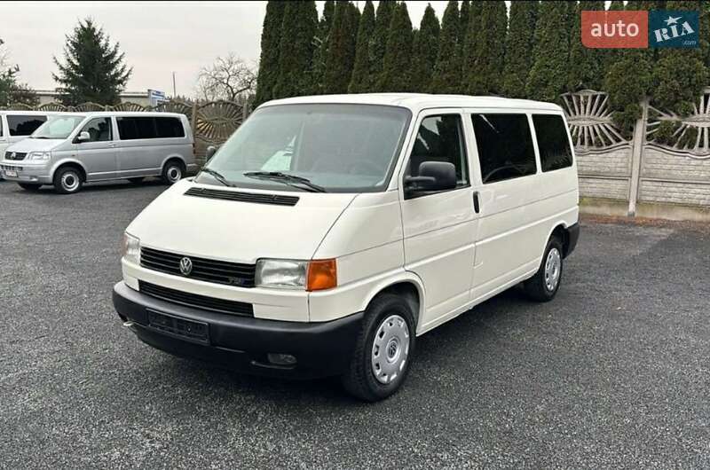 Минивэн Volkswagen Multivan 2001 в Днепре