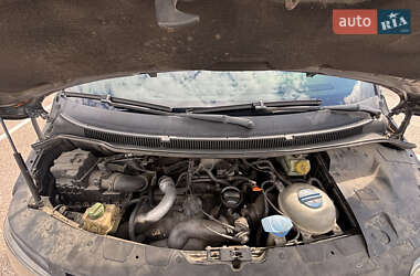 Минивэн Volkswagen Multivan 2007 в 