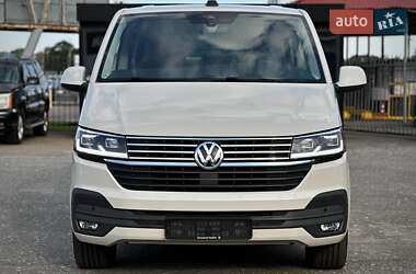 Минивэн Volkswagen Multivan 2020 в 