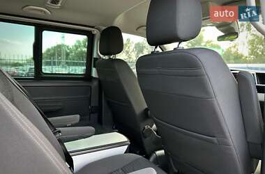 Минивэн Volkswagen Multivan 2020 в 
