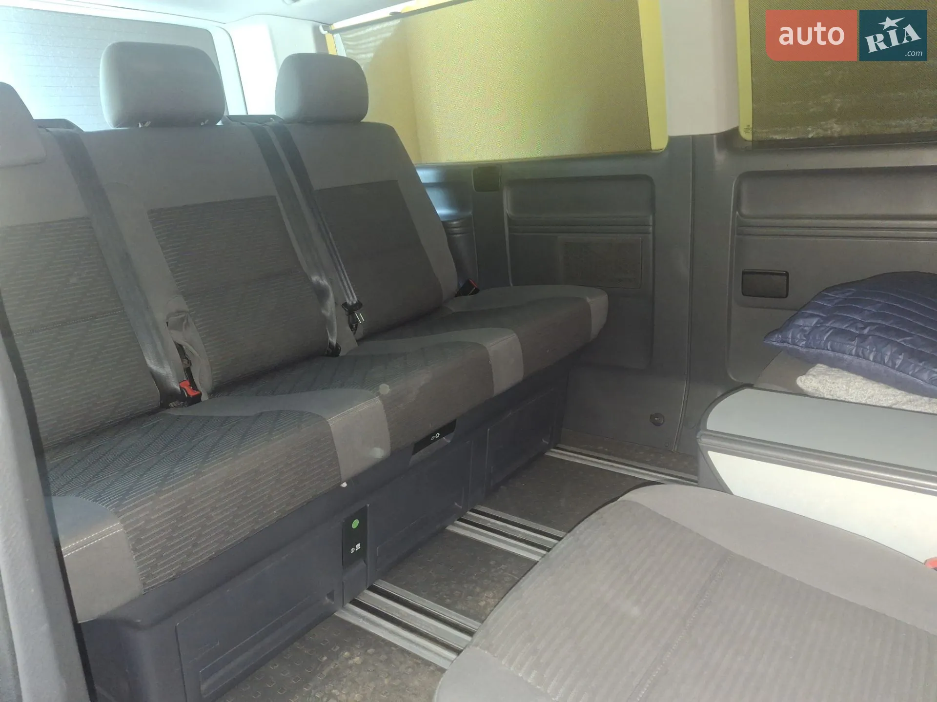 2012 Volkswagen Multivan - мініатюра 2