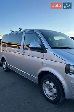 Минивэн Volkswagen Multivan 2012 в 
