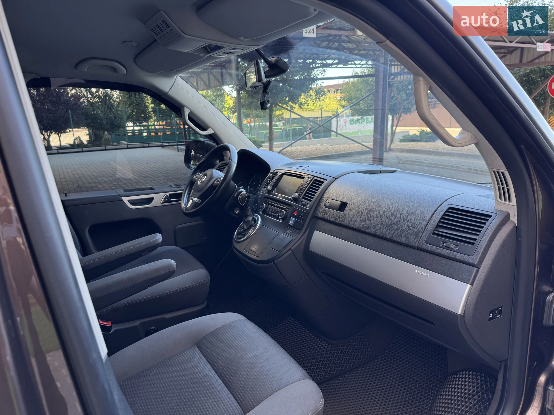 2010 Volkswagen Multivan - мініатюра 11