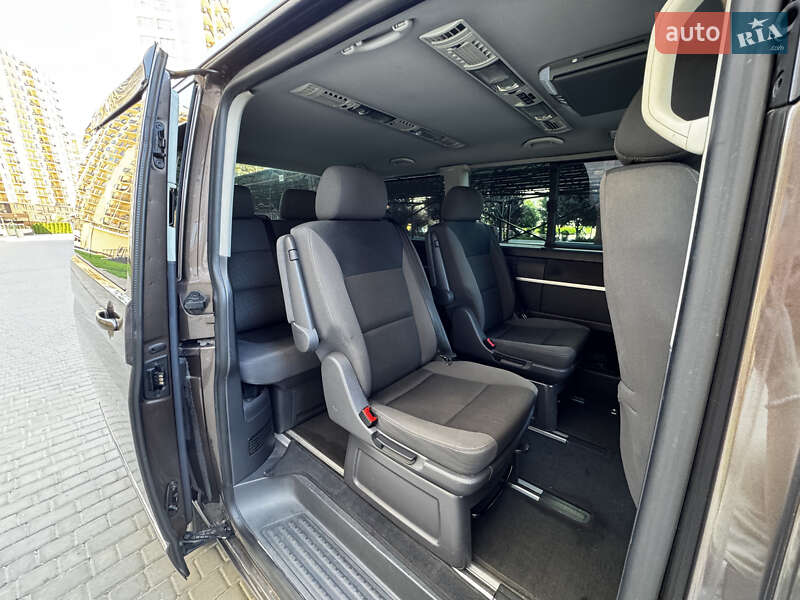 Минивэн Volkswagen Multivan 2010 в Одессе фото 33 Минивэн Volkswagen Multivan 2010 в Одессе