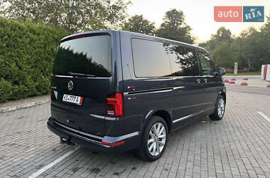 Минивэн Volkswagen Multivan 2020 в 